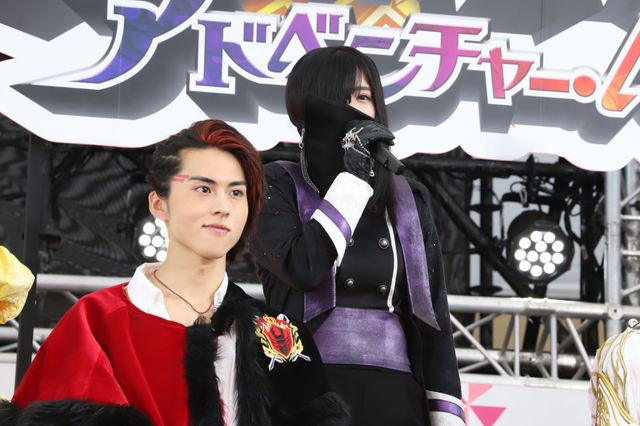 「仮面ライダーギーツ」&「王様戦隊キングオージャー」キャスト集結!映画公開直前イベント:フォトギャラリー