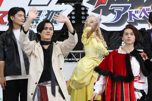 「仮面ライダーギーツ」＆「王様戦隊キングオージャー」キャスト集結！映画公開直前イベント（8枚目）