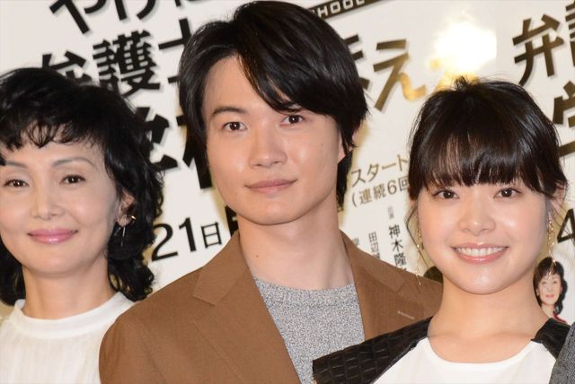 「こんなに大人になって」神木隆之介の成長に南果歩が感慨…「やけに弁の立つ弁護士が学校でほえる」試写会（6枚目）