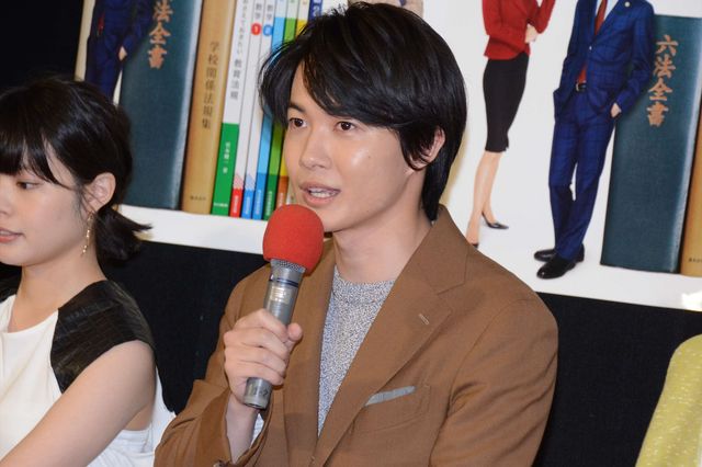 「こんなに大人になって」神木隆之介の成長に南果歩が感慨…「やけに弁の立つ弁護士が学校でほえる」試写会（10枚目）