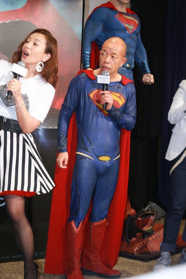 BatmanvsSupermandaihit.jpg