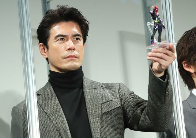 仮面ライダーエデン・伊藤英明、決めポーズ炸裂！ゼロワン・高橋文哉とイベント登場（9枚目）