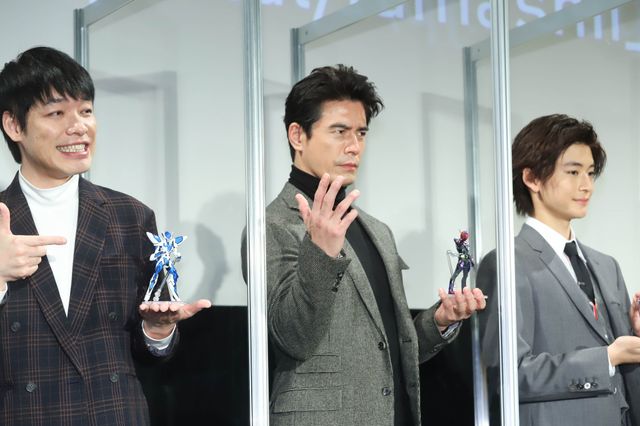 仮面ライダーエデン・伊藤英明、決めポーズ炸裂！ゼロワン・高橋文哉とイベント登場（11枚目）