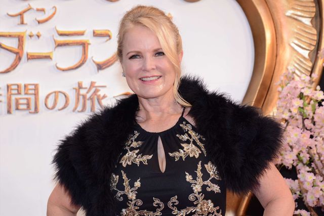 ミア、妖艶なドレスで降臨！『アリス・イン・ワンダーランド／時間の旅』ジャパンプレミアフォトギャラリー！（14枚目）