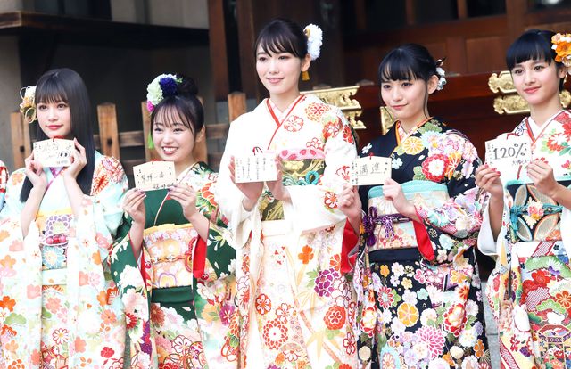 テラハ美女Niki、小室安未も！エイベックス・マネジメント晴れ着撮影会：フォトギャラリー