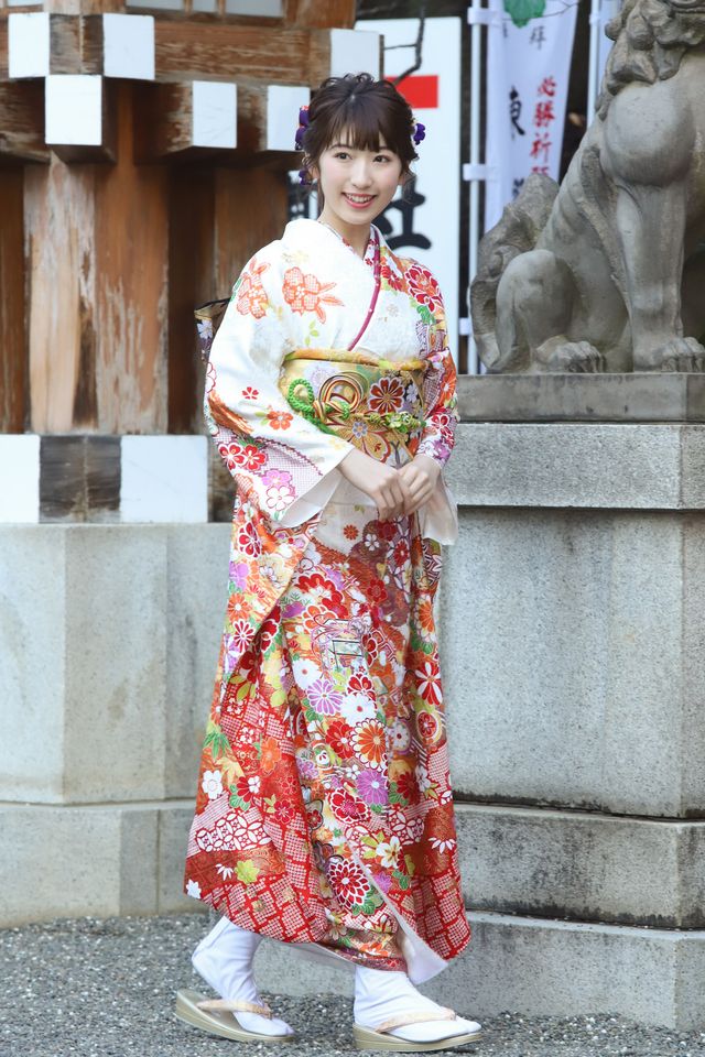 テラハ美女Niki、小室安未も！エイベックス・マネジメント晴れ着撮影会（2枚目）