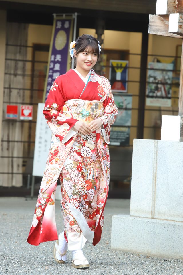 テラハ美女Niki、小室安未も！エイベックス・マネジメント晴れ着撮影会（11枚目）