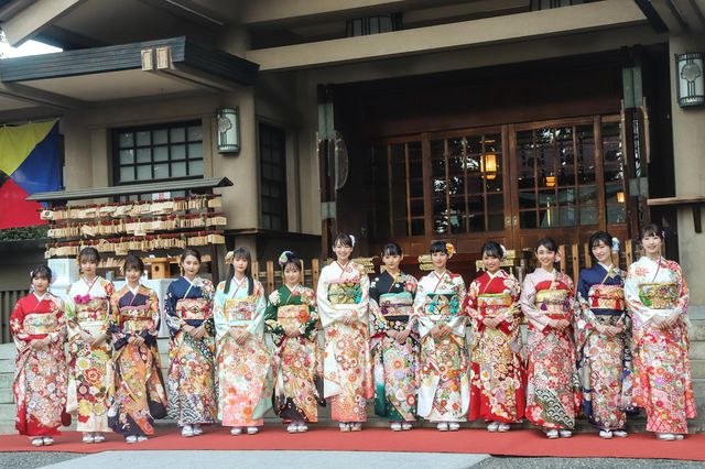 テラハ美女Niki、小室安未も！エイベックス・マネジメント晴れ着撮影会（15枚目）