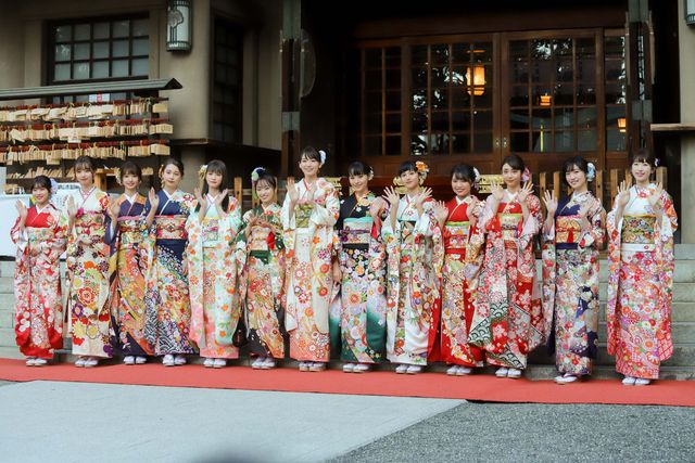 テラハ美女Niki、小室安未も！エイベックス・マネジメント晴れ着撮影会（17枚目）