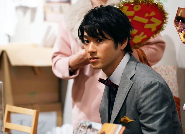 【4枚】イケメン“陶芸王子”山田裕貴！『嘘八百　京町ロワイヤル』場面写真（4枚目）