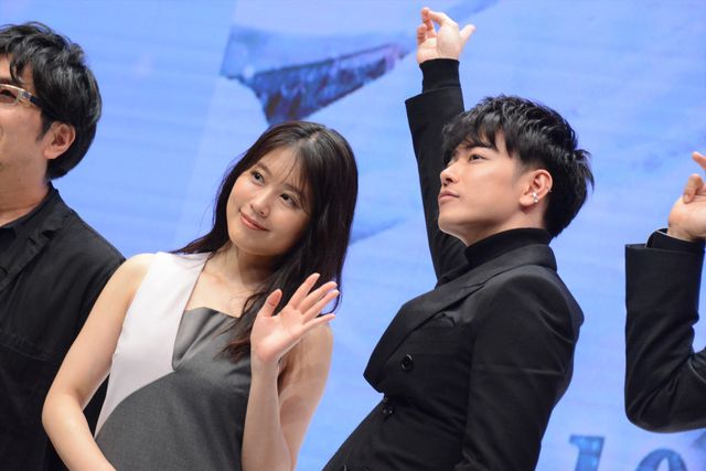 佐藤健が有村架純をエスコート『るろうに剣心　最終章 The Beginning』10thアニバーサリーイベント（23枚目）