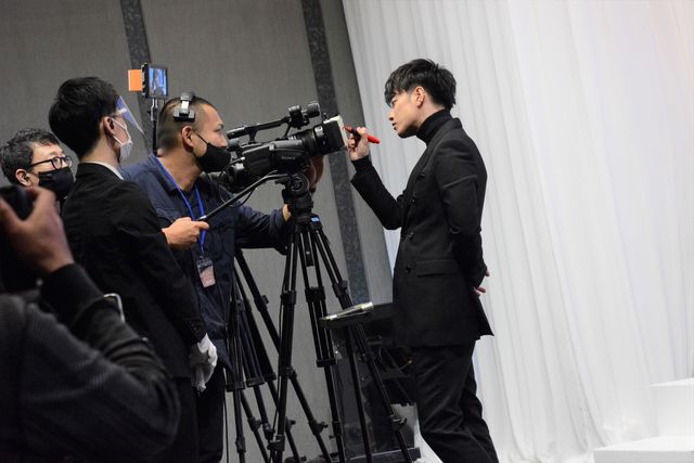 佐藤健が有村架純をエスコート『るろうに剣心　最終章 The Beginning』10thアニバーサリーイベント（27枚目）