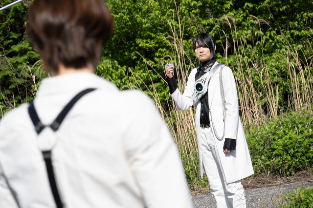 ゼッツ、新たなカプセムを手にノクスと対峙！「仮面ライダーゼッツ」第13話場面カット（5枚目）