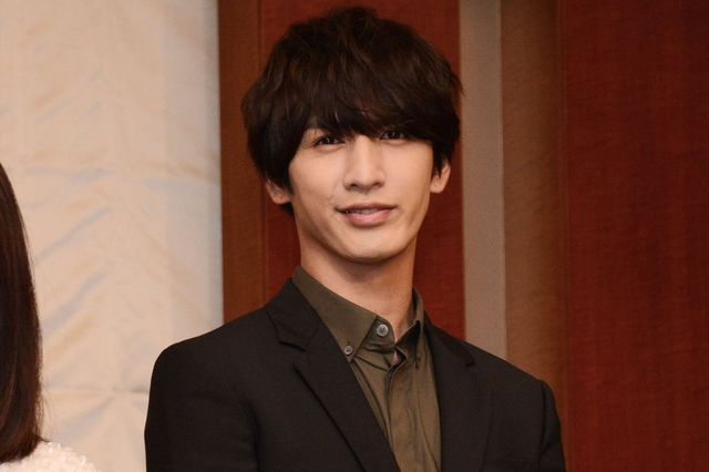 佐々木蔵之介、ジャニーズWEST藤井流星ら「黄昏流星群」制作発表会へ：フォトギャラリー