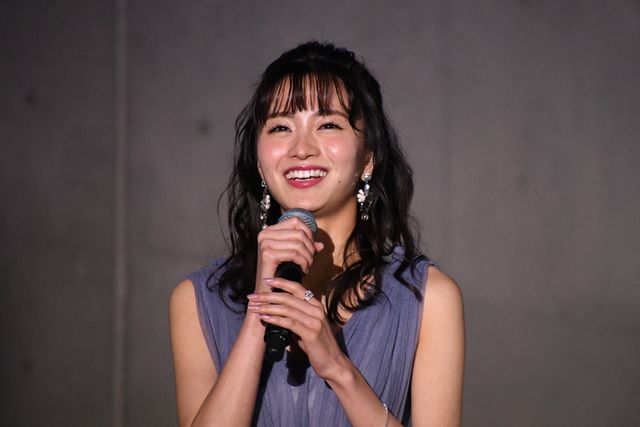 片寄涼太、シンデレラ橋本環奈をエスコート！『午前0時、キスしに来てよ』（27枚目）