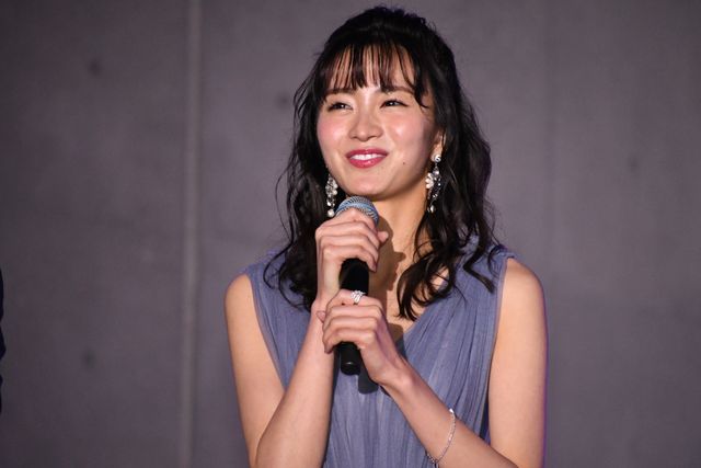 片寄涼太、シンデレラ橋本環奈をエスコート！『午前0時、キスしに来てよ』（28枚目）