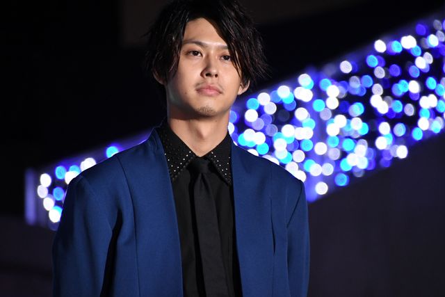 片寄涼太、シンデレラ橋本環奈をエスコート！『午前0時、キスしに来てよ』（30枚目）