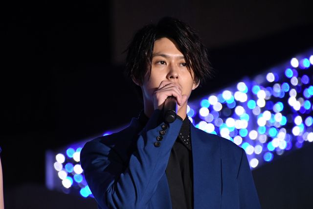 片寄涼太、シンデレラ橋本環奈をエスコート！『午前0時、キスしに来てよ』（32枚目）