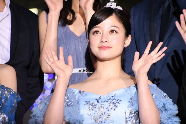 片寄涼太、シンデレラ橋本環奈をエスコート！『午前0時、キスしに来てよ』（46枚目）