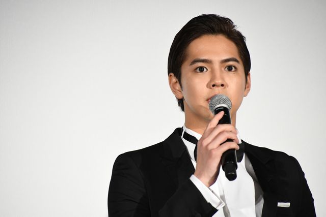 片寄涼太、シンデレラ橋本環奈をエスコート！『午前0時、キスしに来てよ』（48枚目）