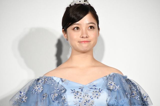 片寄涼太、シンデレラ橋本環奈をエスコート！『午前0時、キスしに来てよ』（49枚目）