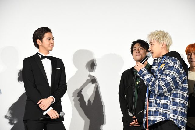 片寄涼太、シンデレラ橋本環奈をエスコート！『午前0時、キスしに来てよ』（64枚目）