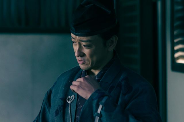 「鎌倉殿の13人」三浦義村、襟に触れたら要注意!?（4枚目）