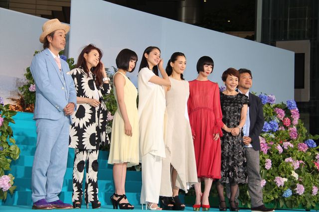 綾瀬×長澤×夏帆×すず“4姉妹”登場！『海街diary』完成披露フォトギャラリー（21枚目）