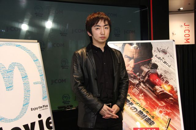 芥川賞作家・羽田圭介が登場！「セガール川柳コンテスト」記者発表会ギャラリー（10枚目）