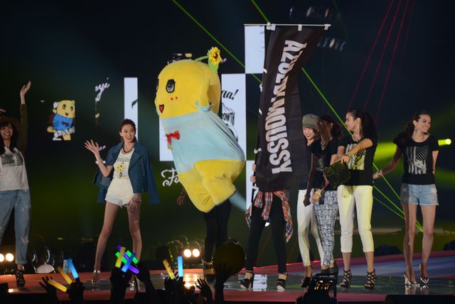 ふなっしー、ランウェイで大ジャンプ！フォトギャラリー：フォトギャラリー