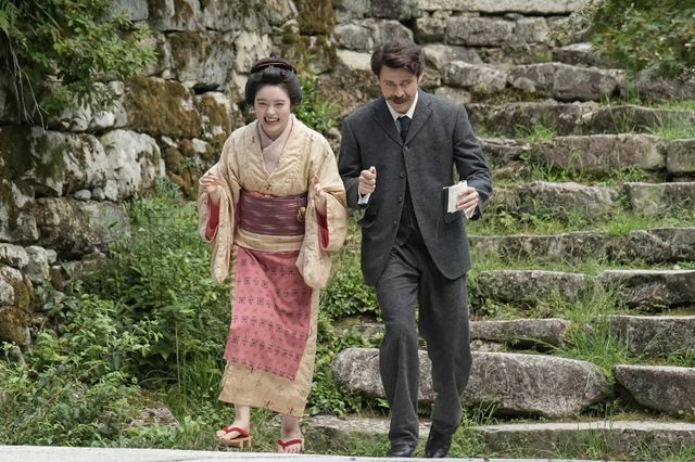 ヘブン（トミー・バストウ）の真意は…朝ドラ「ばけばけ」第61回の場面写真（3枚目）