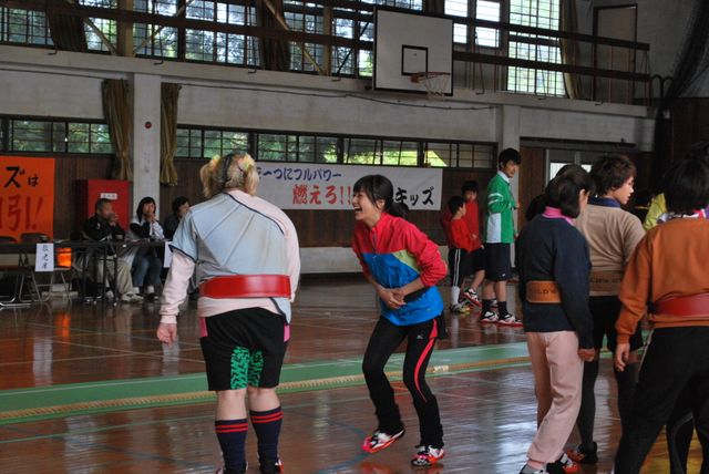 井上真央、主演映画『綱引いちゃった！』の撮影現場を初公開！-大分ロケ撮影現場（3枚目）