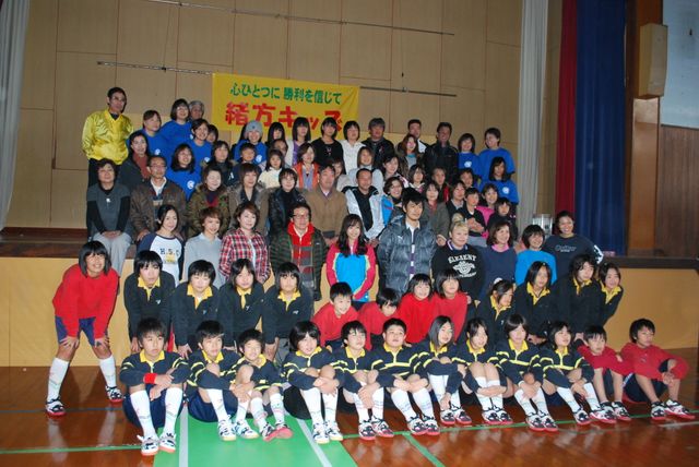 井上真央、主演映画『綱引いちゃった！』の撮影現場を初公開！-大分ロケ撮影現場（12枚目）