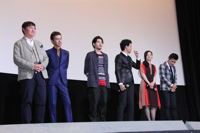 映画『探偵はBARにいる2』初日舞台あいさつフォトギャラリー（7枚目）