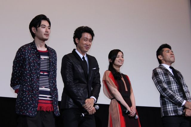 映画『探偵はBARにいる2』初日舞台あいさつフォトギャラリー（10枚目）