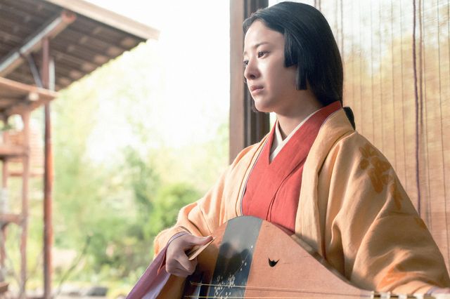 道長（柄本佑）の異母兄・道綱（上地雄輔）…大河ドラマ「光る君へ」第5回の場面写真（5枚目）