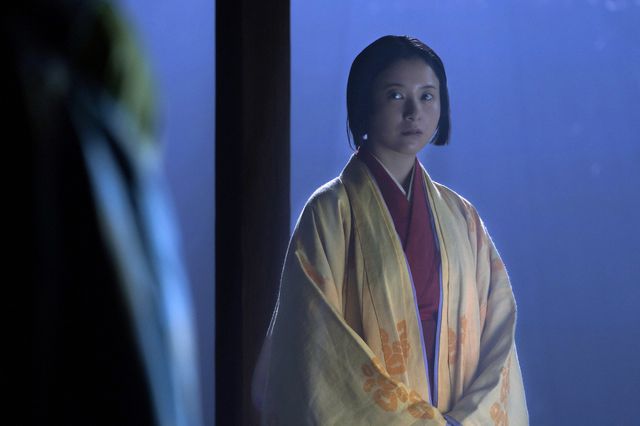 道長（柄本佑）の異母兄・道綱（上地雄輔）…大河ドラマ「光る君へ」第5回の場面写真（6枚目）