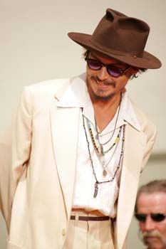 ジョニー・デップ 「ハンド・アンド・フット・プリントセレモニー」 in チャイニーズシアター（40枚目）