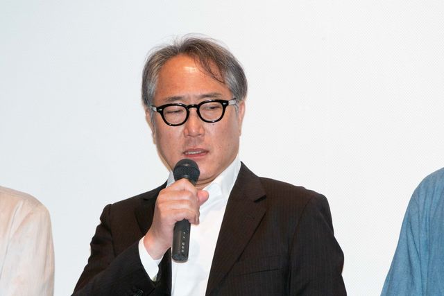 井浦新、戸田菜穂、佐野史郎ら登壇『返還交渉人　いつか、沖縄を取り戻す』初日舞台あいさつ（25枚目）