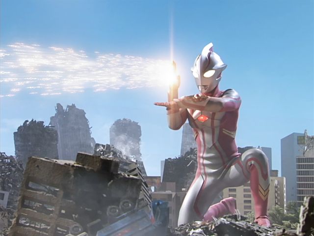 「ウルトラマンメビウス」ウルトラコクピット映像も収録「コンプリート・ブルーレイBOX」場面写真＆封入特典：フォトギャラリー