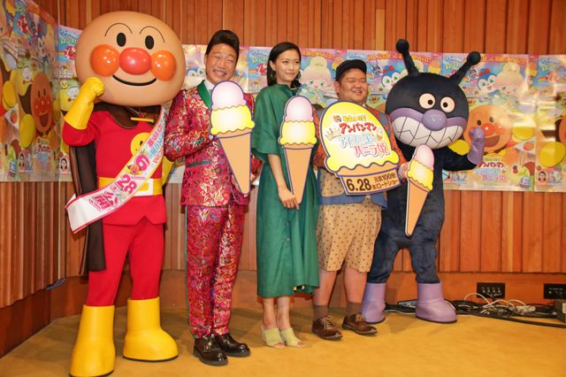 榮倉奈々＆ANZEN漫才が“アイスの日”に公開アフレコ（6枚目）