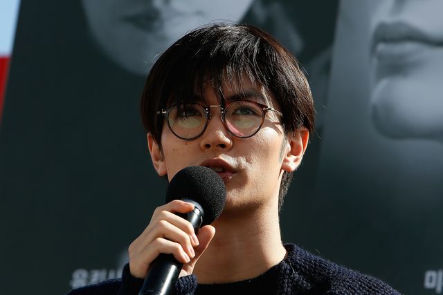 三浦春馬　コスチュームチップ 画像】三浦春馬がスーツ姿で歌い、s**t kingzの振付で踊る！ 新