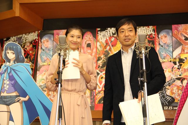 篠原涼子、第2子出産後初の公の場！-映画『ONE PIECE FILM Z ワンピース フィルム ゼット』公開アフレコ写真ギャラリー（3枚目）