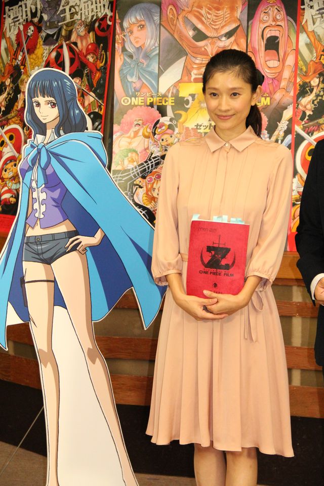 篠原涼子、第2子出産後初の公の場！-映画『ONE PIECE FILM Z ワンピース フィルム ゼット』公開アフレコ写真ギャラリー（10枚目）