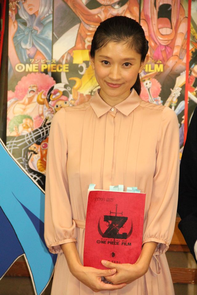 篠原涼子、第2子出産後初の公の場！-映画『ONE PIECE FILM Z ワンピース フィルム ゼット』公開アフレコ写真ギャラリー（11枚目）