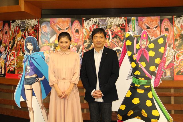 篠原涼子、第2子出産後初の公の場！-映画『ONE PIECE FILM Z ワンピース フィルム ゼット』公開アフレコ写真ギャラリー（13枚目）