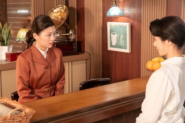 涼子（桜井ユキ）と14年ぶりの再会…「虎に翼」第81回の場面写真（4枚目）