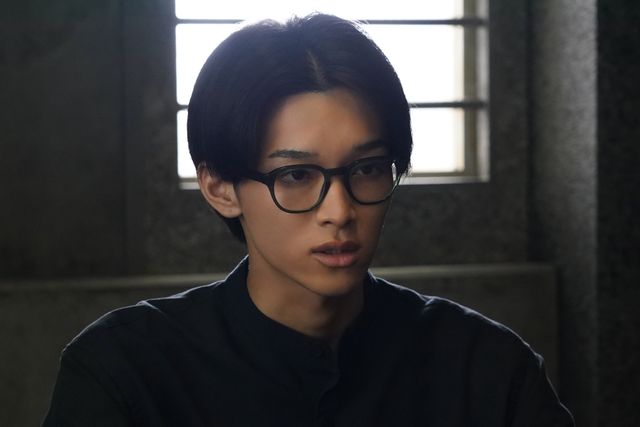 成田凌主演ドラマ「降り積もれ孤独な死よ」第一話先行カット（5枚目）