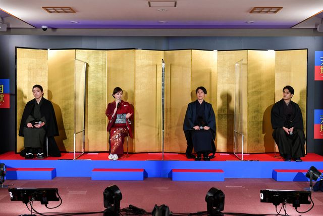 綾瀬はるか＆高橋一生、美しい和服で登場！阿佐ヶ谷神明宮で日曜劇場「天国と地獄」会見（3枚目）