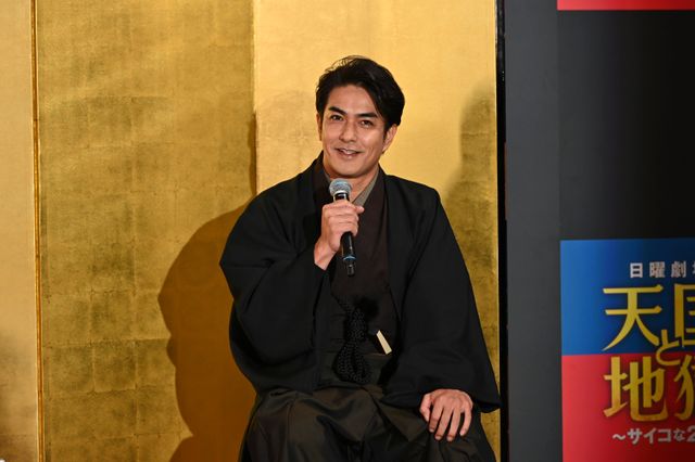 綾瀬はるか＆高橋一生、美しい和服で登場！阿佐ヶ谷神明宮で日曜劇場「天国と地獄」会見（18枚目）